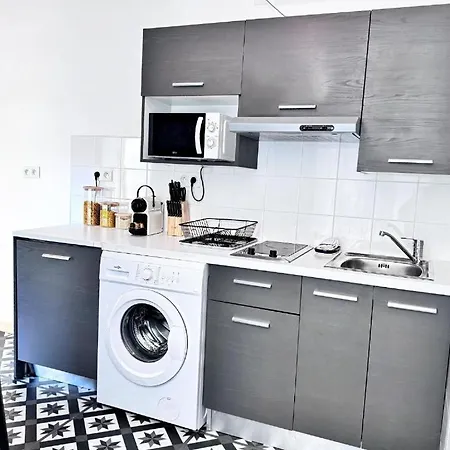 Apartment Auror *